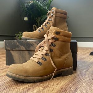 CHACO Cataluna Explorer Boot